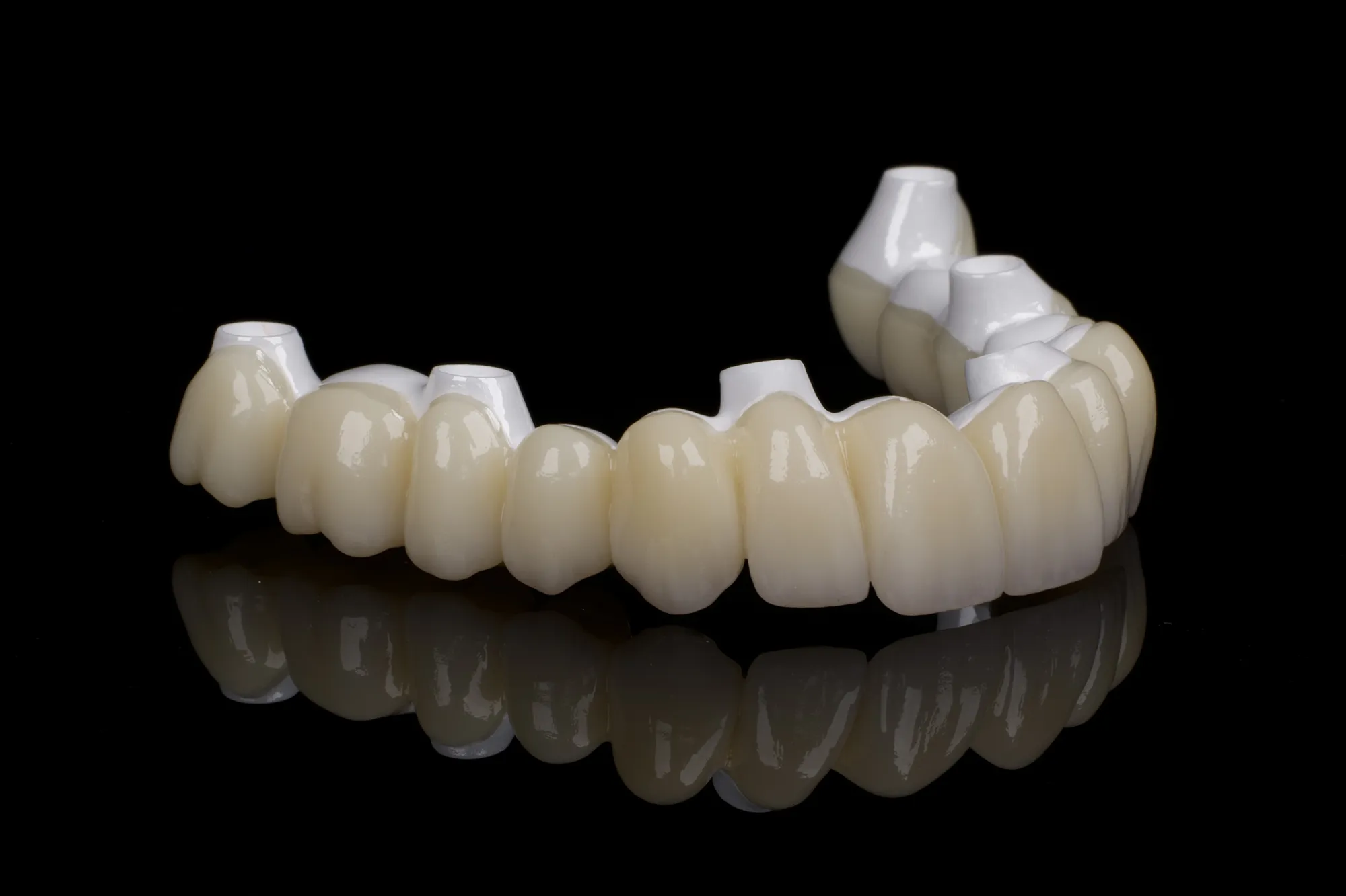 Zirconia monolítica